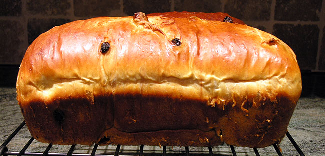 Raisin Bread with Cinnamon Swirl