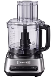 Food processor used for preparing baking ingredients and pastry dough